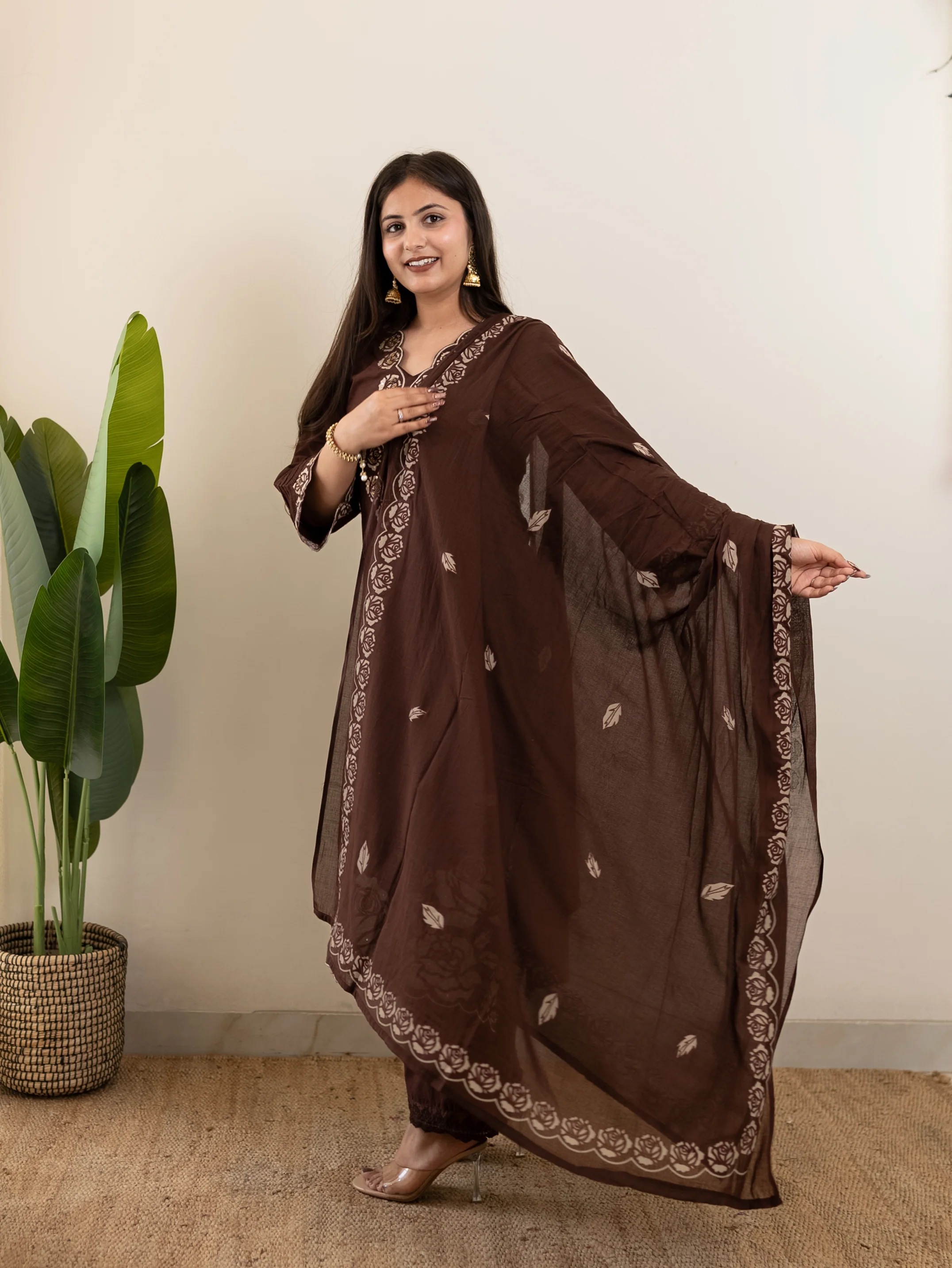 Sejal Brown Cotton Cutwork Applique HandEmbroidered Pant set - Image 10
