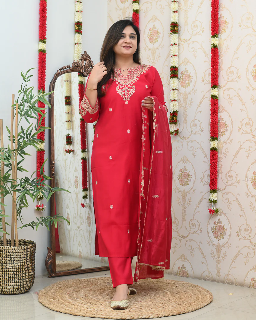 Shagun Muslin Hand Embroidered Pant Set - Image 5