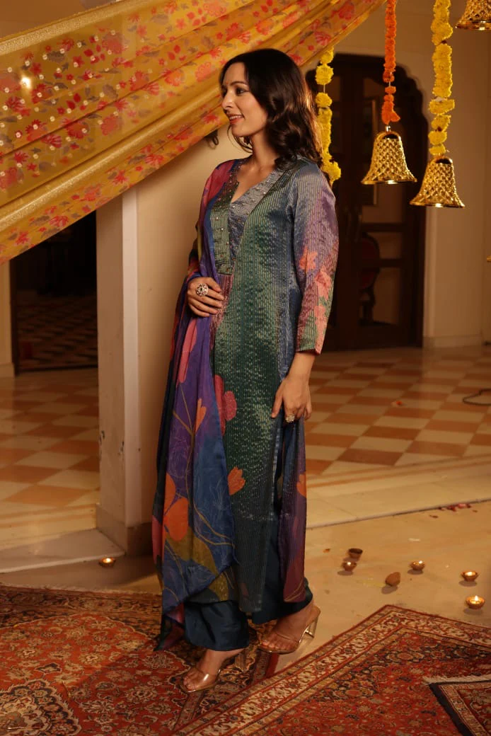 Shimmer Tissue Floral Pant Set - Image 4