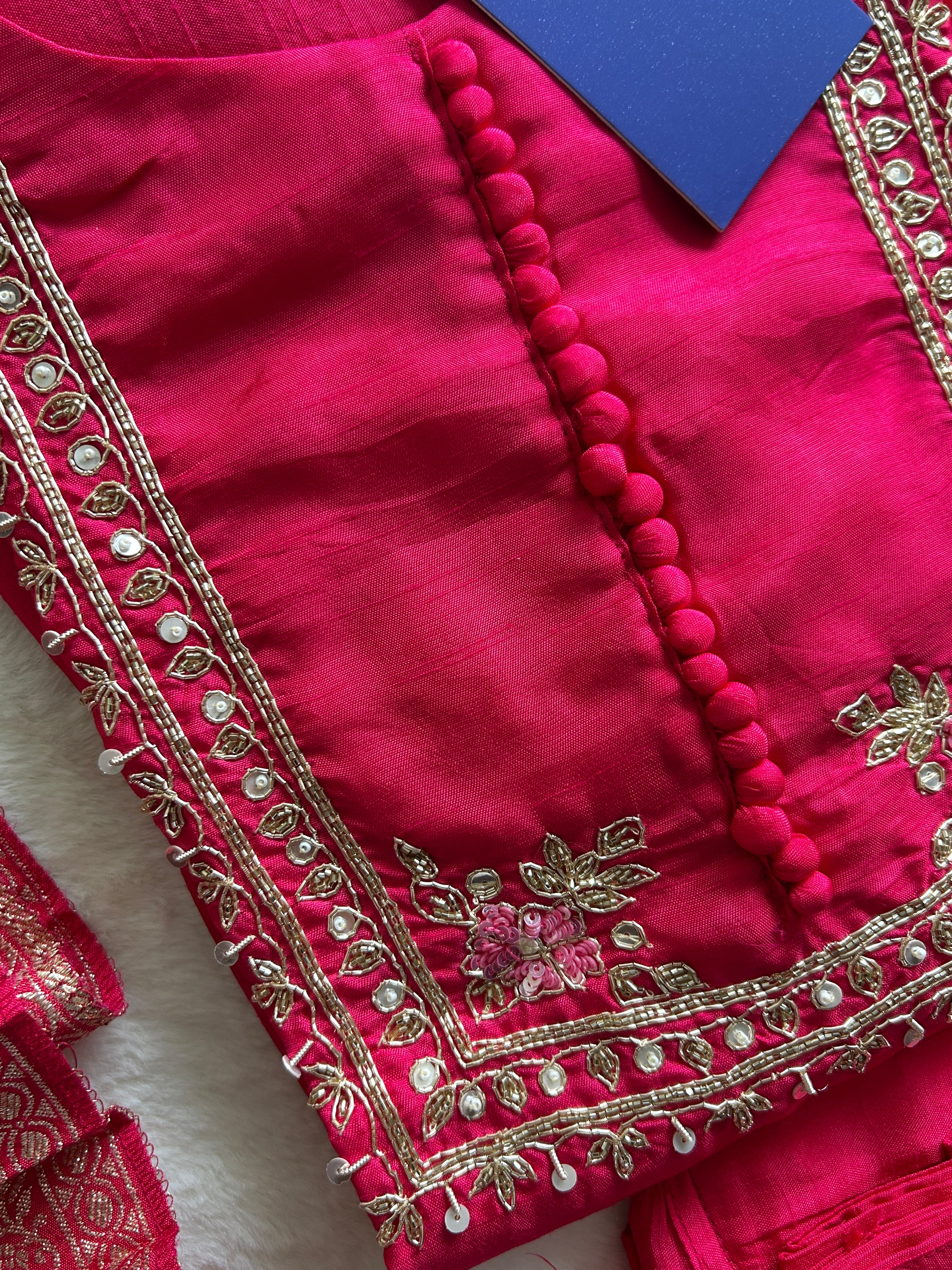 Shloka Silk Hand Embroidered Pant Set - Image 8