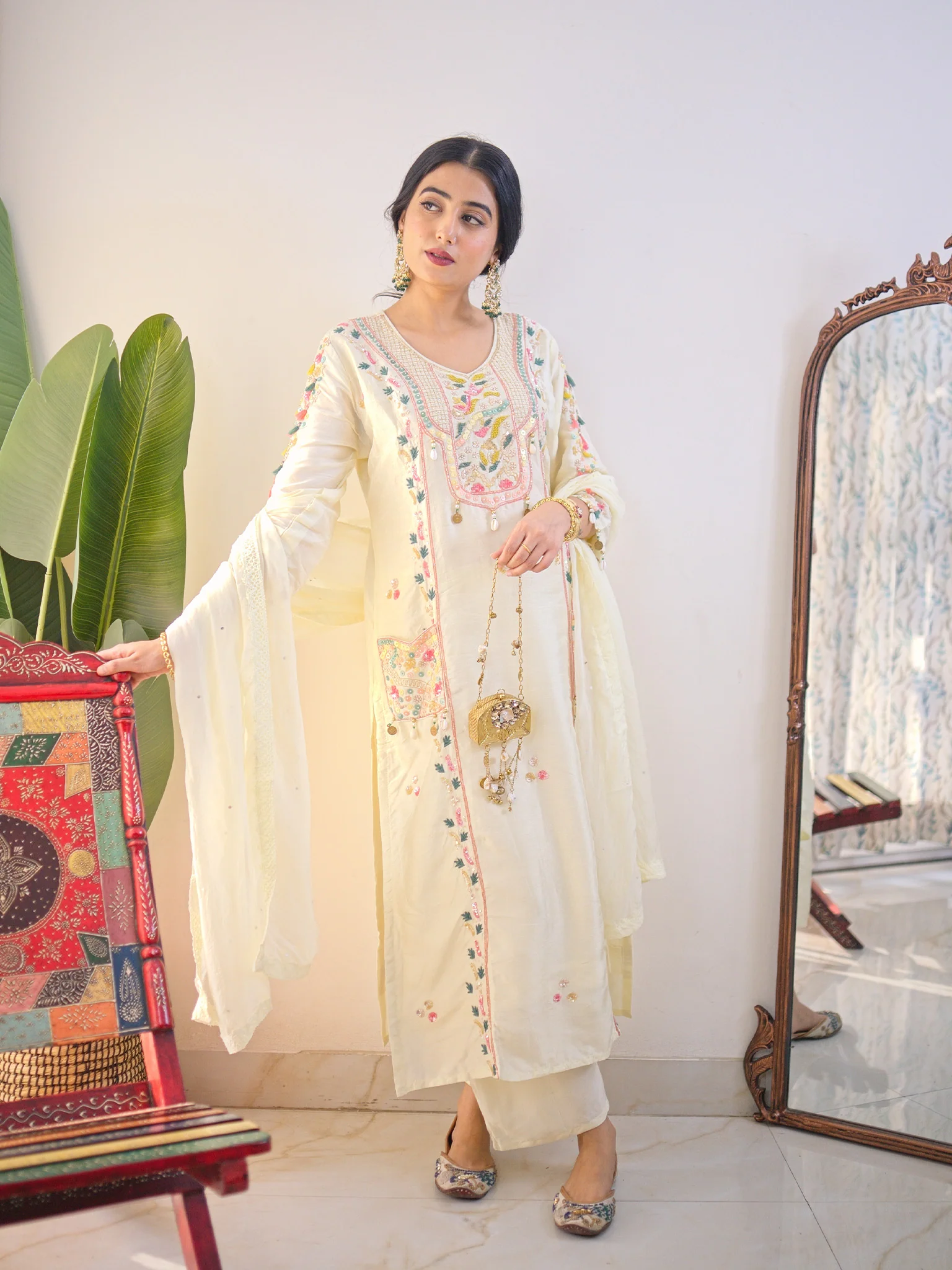 Sia offwhite Silk Festive HandEmbroidered Pant Set - Image 2