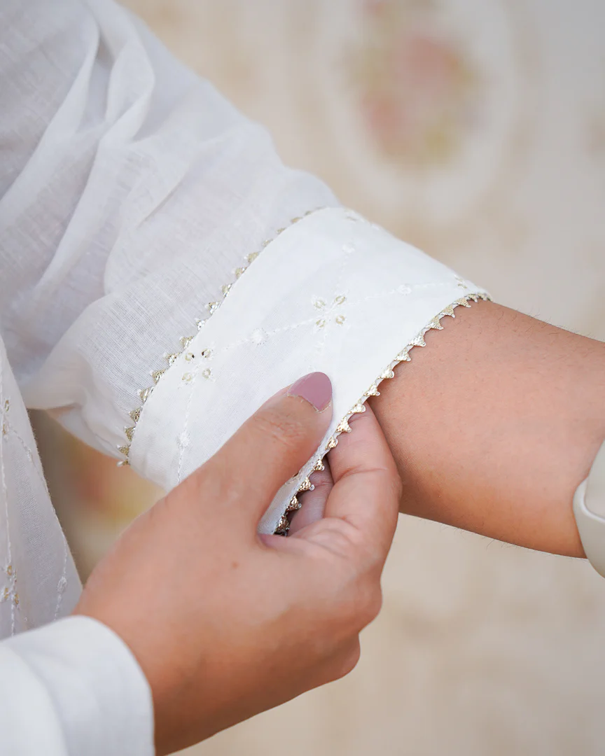 Summerish Mul Cotton Embroidered Pant Set - Image 9