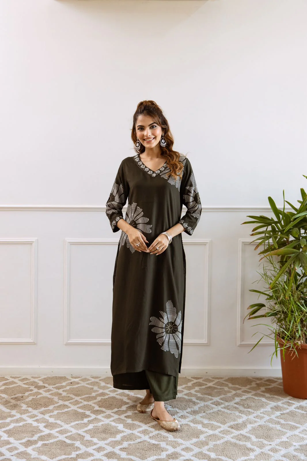 Tansi Rayon Embroidered Plazo Set - Image 3