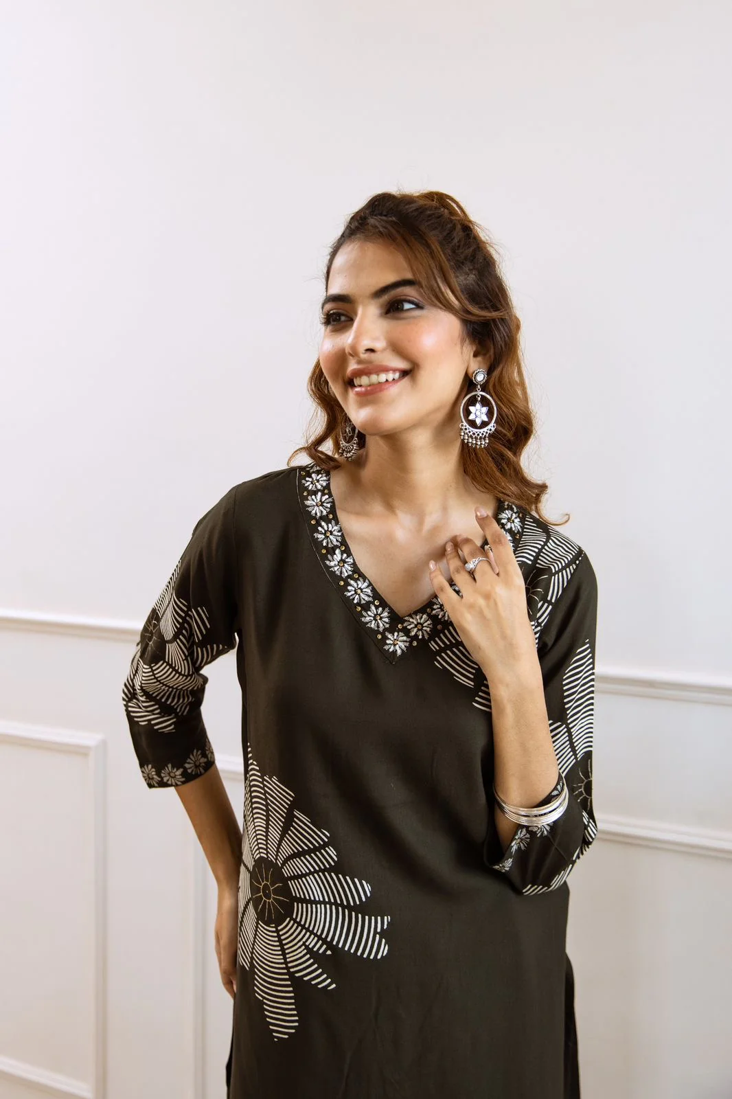 Tansi Rayon Embroidered Plazo Set - Image 8
