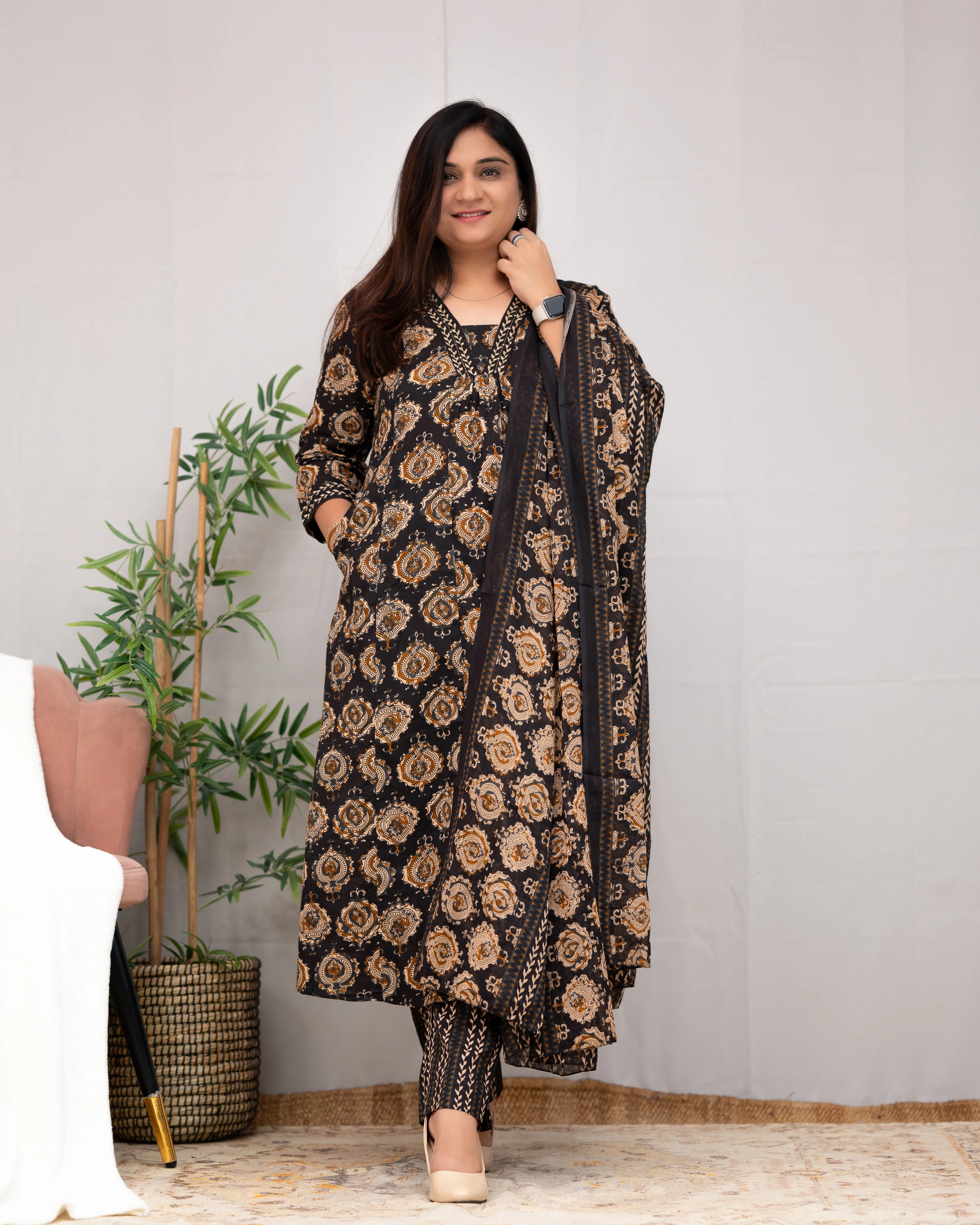 Vanilla Ajrakh A-line pant Set with Pockets - Image 7