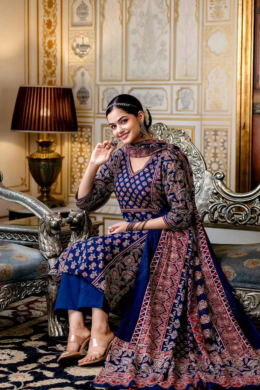 Yashi Cotton Handblock Embroidered Pant Set - Image 7