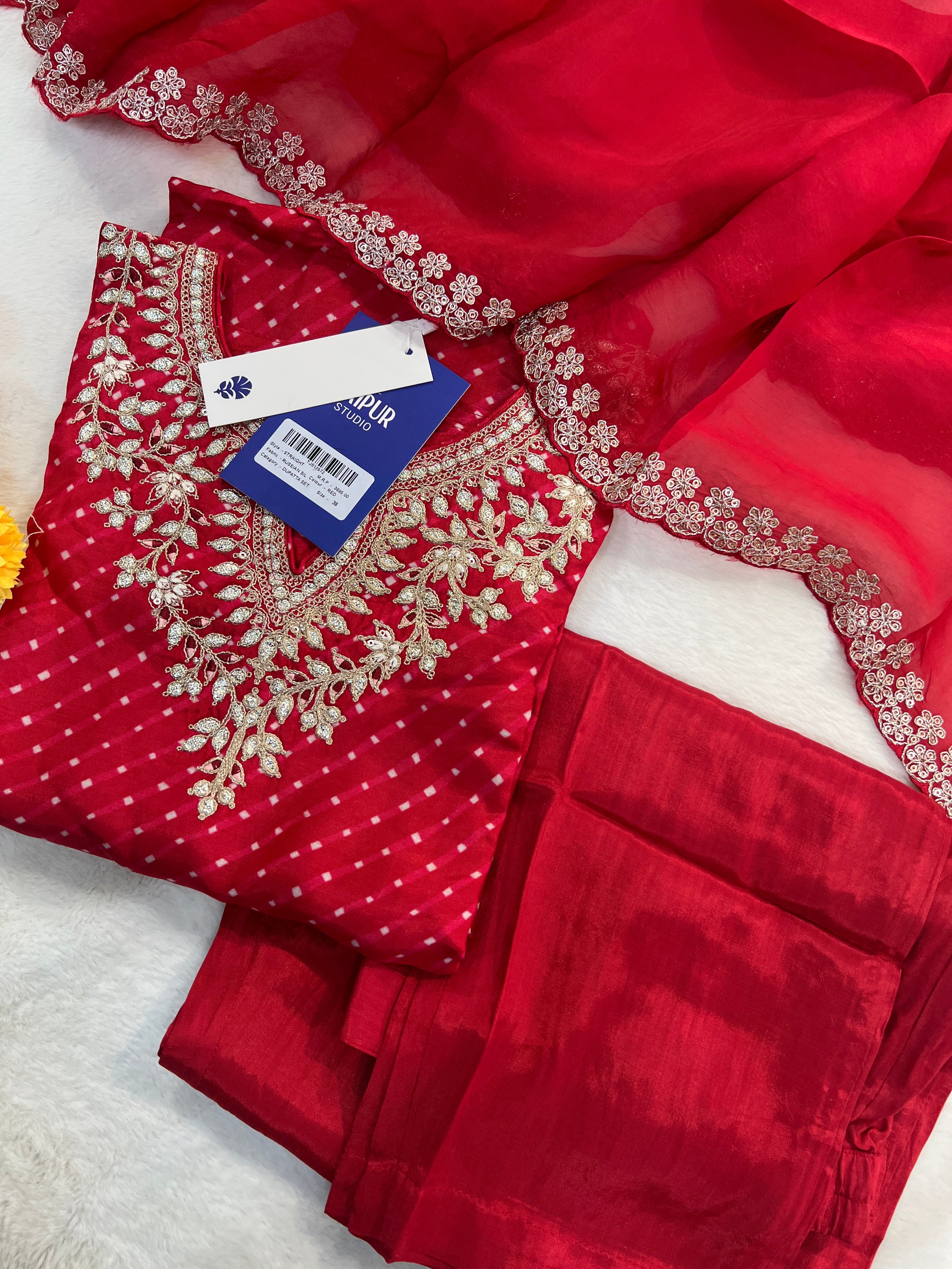 Zyra Bandhani Silk Embroidered Pant Set - Image 15